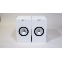 KEF Q150