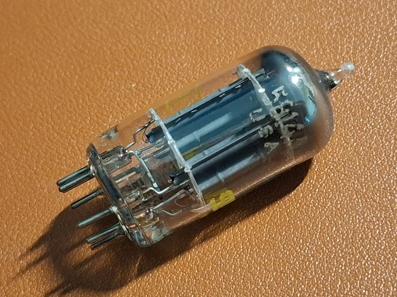Sylvania 5814A / ECC82 / 12AU7 &ndash; Matchat NOS-par &ndash; USA - Bild 5 av 7