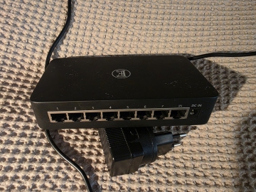 English Electric 8Switch Nätverksswitch