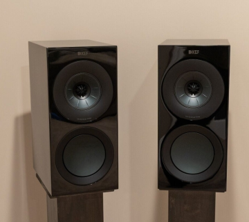 KEF R3 Meta pianolack Nyskick