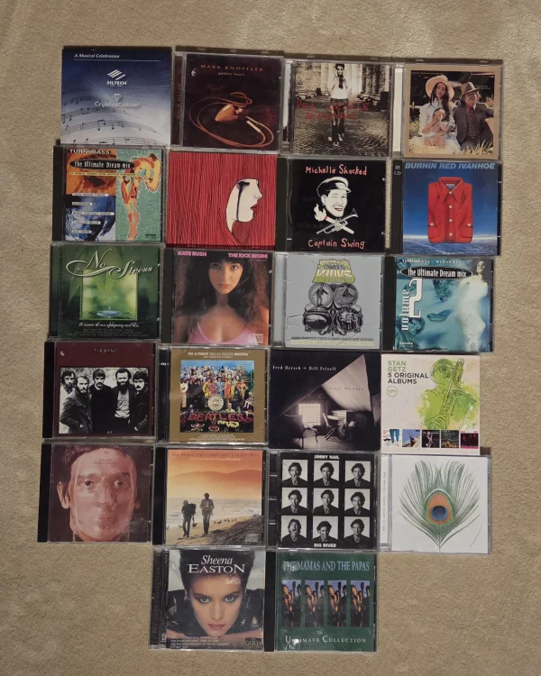 Cd skivor bortsk&auml;nkes  - Bild 1 av 1