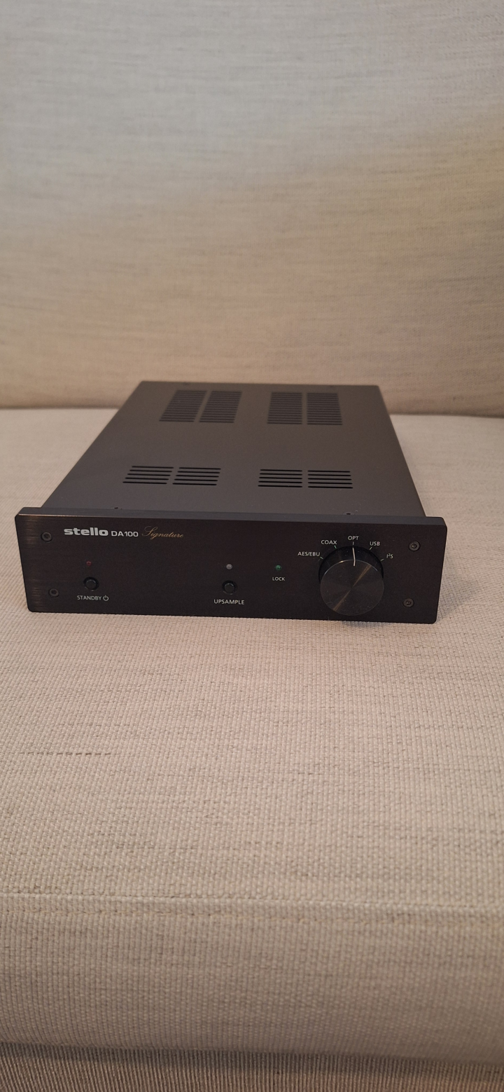 Stello DA100 signatur 