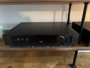 Rega Elicit MK5 Integrerad förstärkare