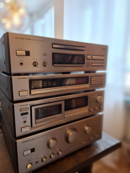 Onkyo Integra Champagne Gold &ndash; Rare Collector Hi-Fi Set - Bild 2 av 4