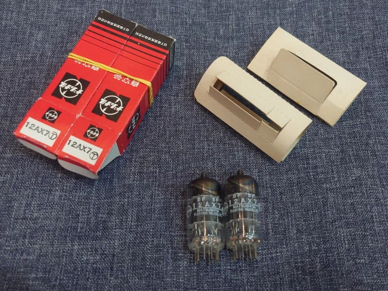 12ax7 (Ecc83) National (Matsushita) Made in Japan radior&ouml;r - Bild 3 av 6