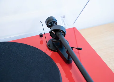 Pro Ject Debut III med Ortofon 2M