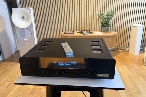 AMR DP-777SE - Begagnad (r&ouml;r)DAC med f&ouml;rstegsm&ouml;jlighet
