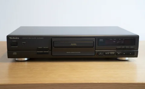 Technics SL-PG380A Compact Disc Player (1996-98)