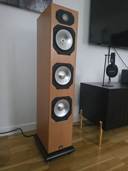 Monitor Audio Silver S8 &ndash; golvh&ouml;gtalare i bra skick - Bild 3 av 7