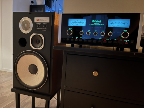 Mcintosh MA6900