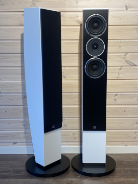 SA Pandion 30