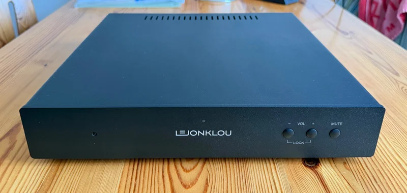 Lejonklou Boazu 1.5 integrerad förstärkare Lejonklou Boazu 1.5 integrerad förstärkare - Bild 1 av 8