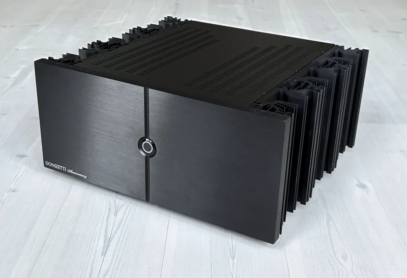 Audio Analogue Donizetti anniversary, slutsteg - Bild 1 av 2