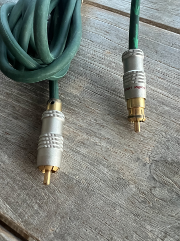 Div kablar (XLR-RCA, RCA subkabel) Prissänkt