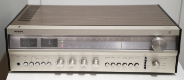 Philips AH777 AM/FM Stereo Receiver (1978)