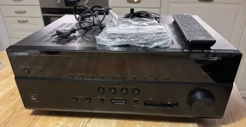 Yamaha RX-V685 Hemmabioreceiver Dolby Atmos & DTS-X