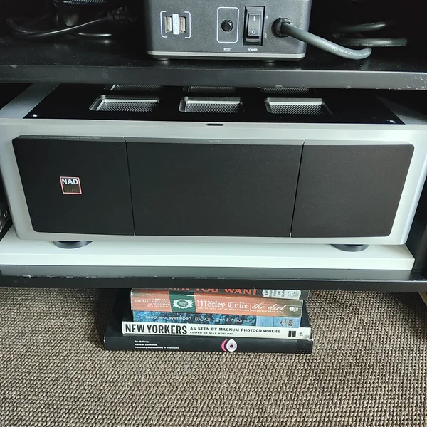 NAD M28 NAD M28 - Bild 1 av 2