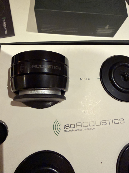 Iso Acoustics Gaia 2 Neo Iso Acoustics Gaia 2 Neo - Bild 2 av 3