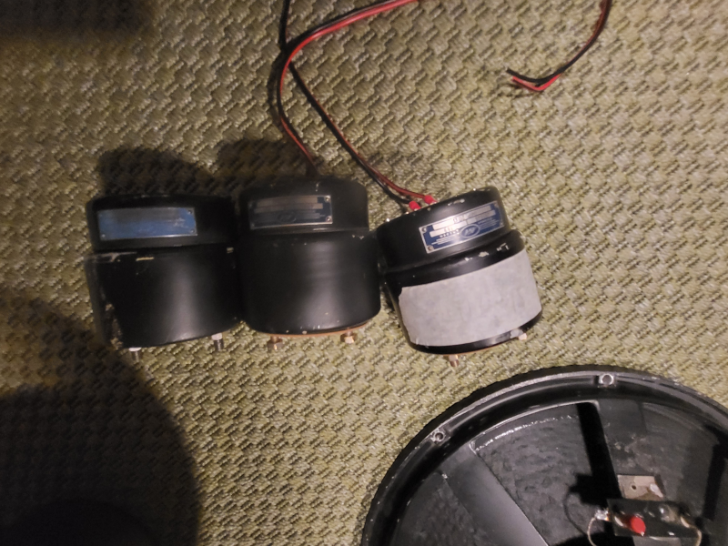 Mycket väljudande högtalare Mycket väljudande högtalare - Bild 8 av 9