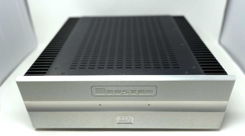 Bryston 4B SST2