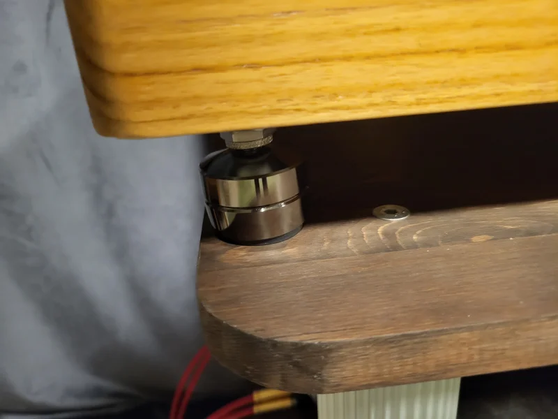 Lenco + ptp + plint i bambu + f&ouml;tter - Bild 4 av 5