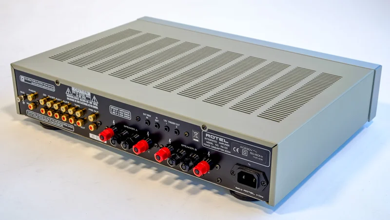Rotel RA-03 - Bild 2 av 3