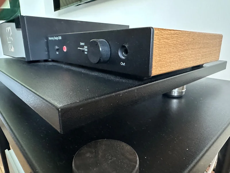Harmony design D90 Dac&amp; Auralic Aries S1 - Bild 2 av 5