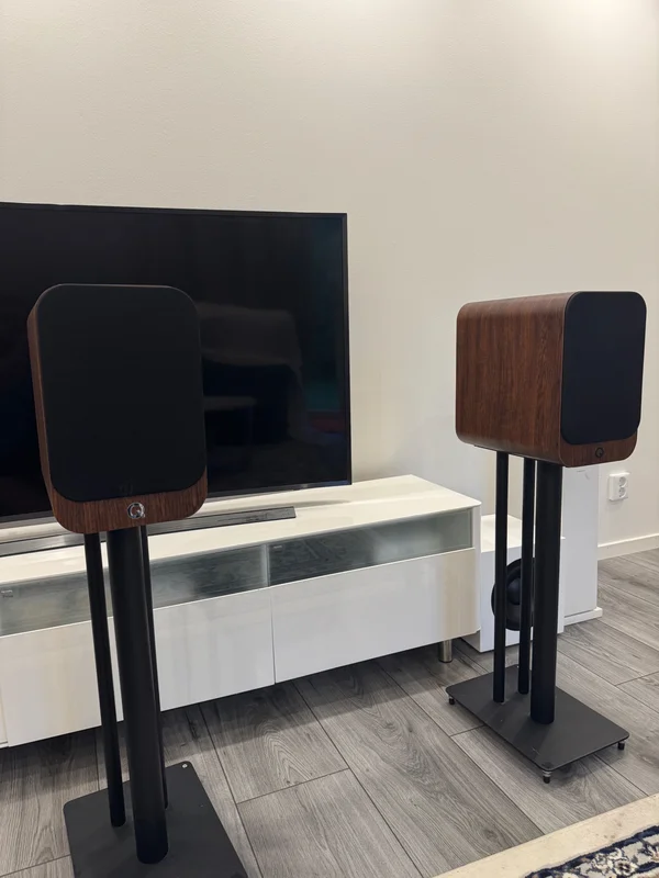 Q acoustics 3030i med originalstativ Q acoustics 3030i med originalstativ - Bild 3 av 7