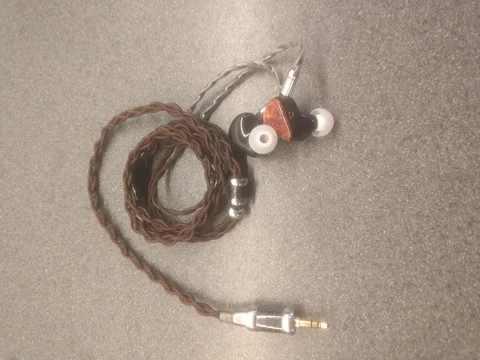Thieaudio Monarch MK2