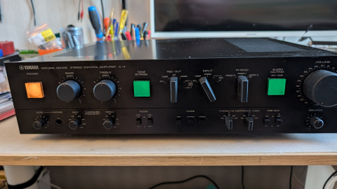 Yamaha C-4 försteg