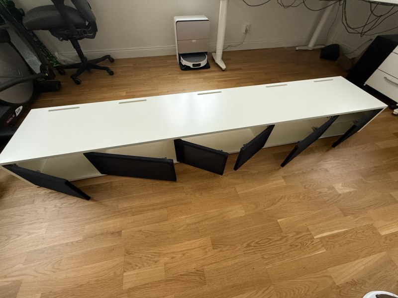 Vägghängd mediamöbel - Bild 4 av 5