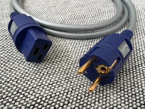 Isotek EV03 SEQUEL
