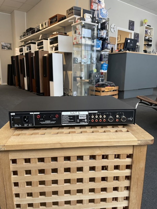 Naim Nait 5i, begagnad - Bild 2 av 2