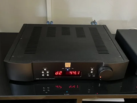 MOON 340ixD3P