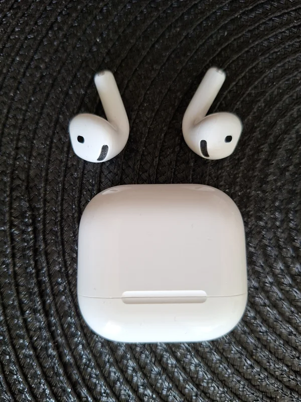 Apple AirPods 4 - Bild 2 av 2