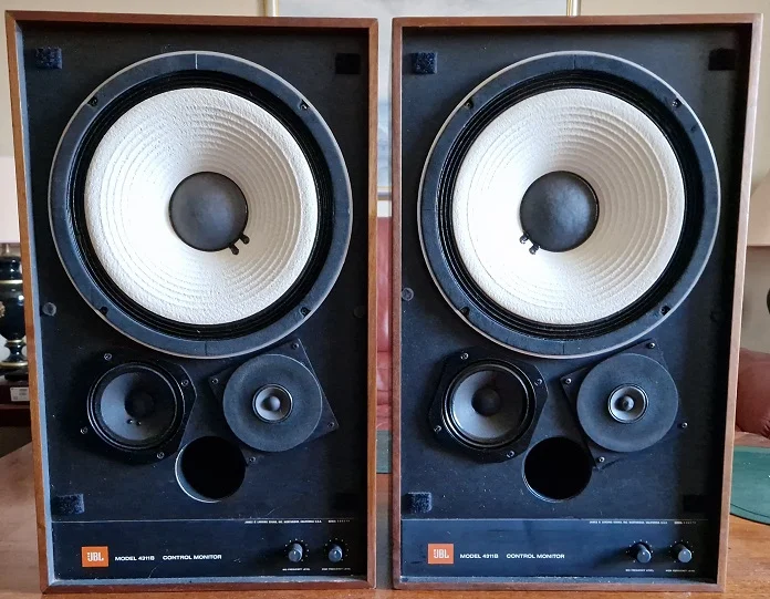 JBL 4311B JBL 4311B - Bild 1 av 5