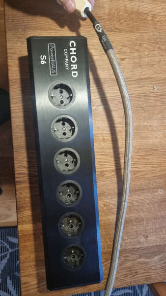 Chord powerhaus s6 + Chord epic c19 16 amperes kabel - Bild 1 av 1