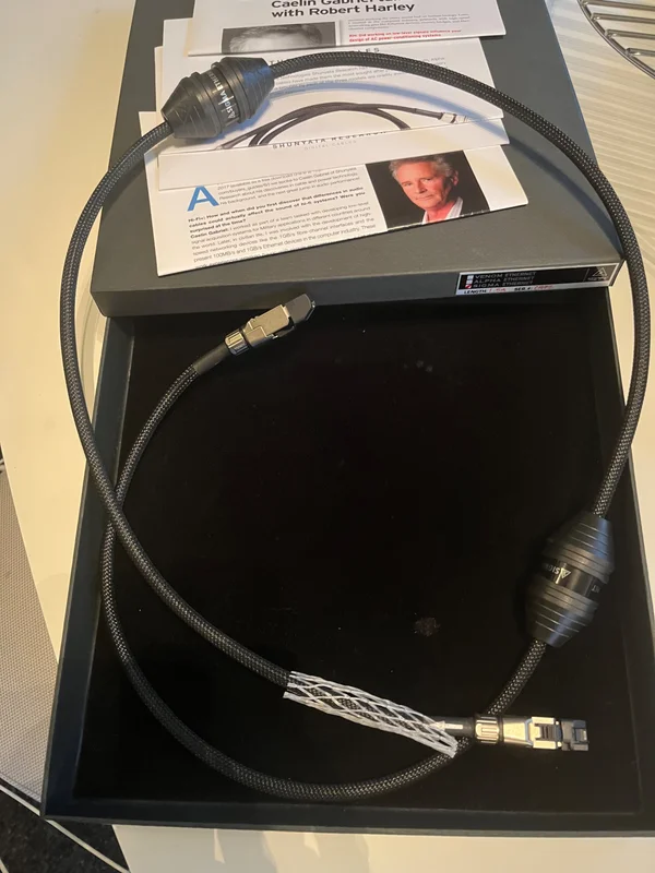 Shunyata Sigma Ethernet 1,5m - Bild 2 av 3