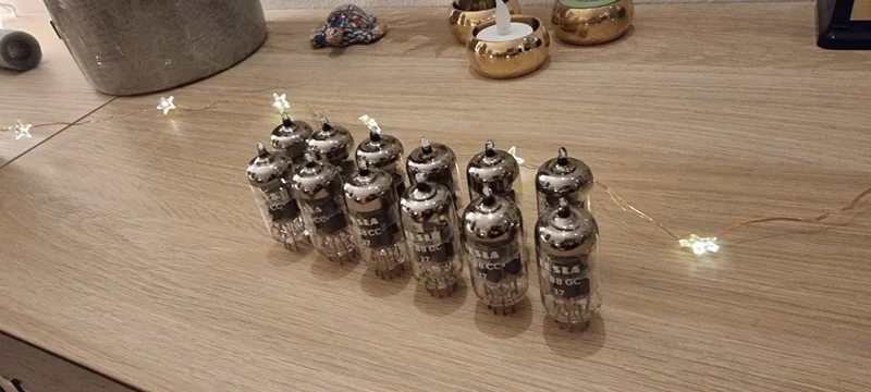 Tesla E88CC, Sista 4 styck. - Bild 2 av 2