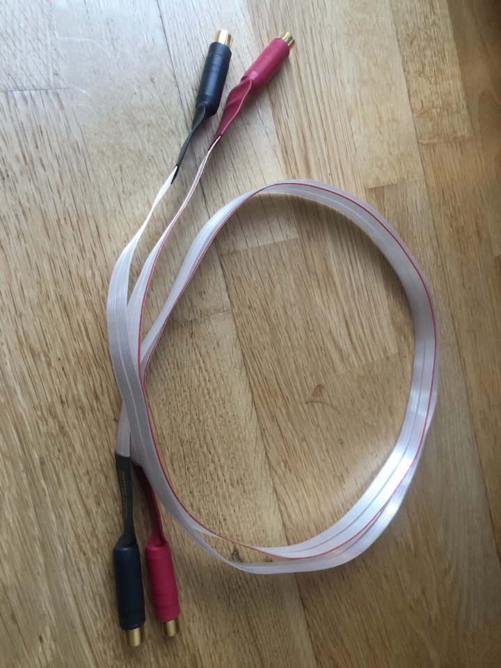 Harmonic Tech PRO-9, Nordost flatline Red DAWN