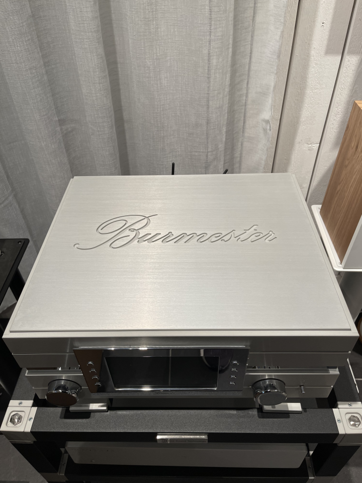 Burmester 111