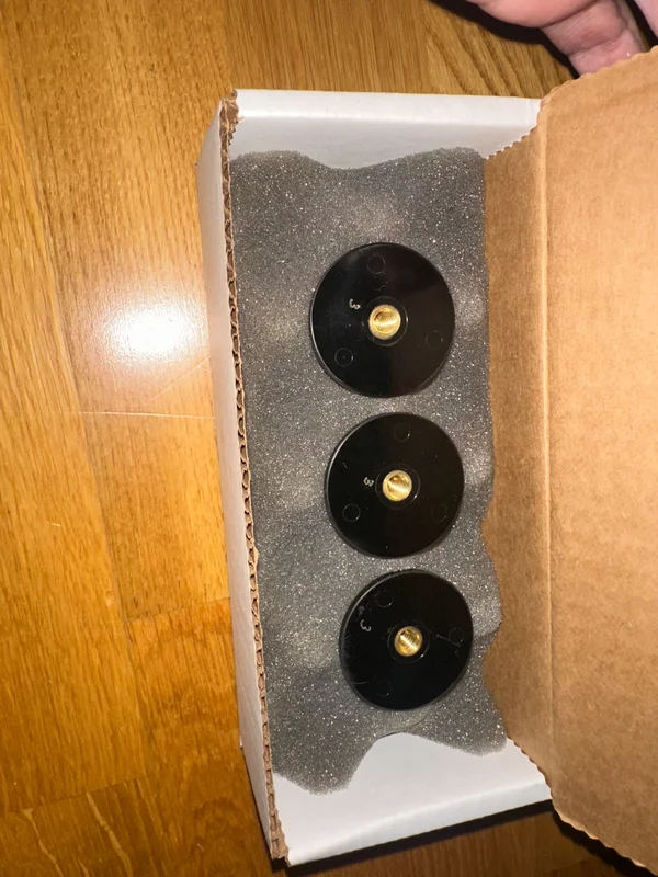 M&auml;ngder av blandade hifi tillbeh&ouml;r  - Bild 7 av 24