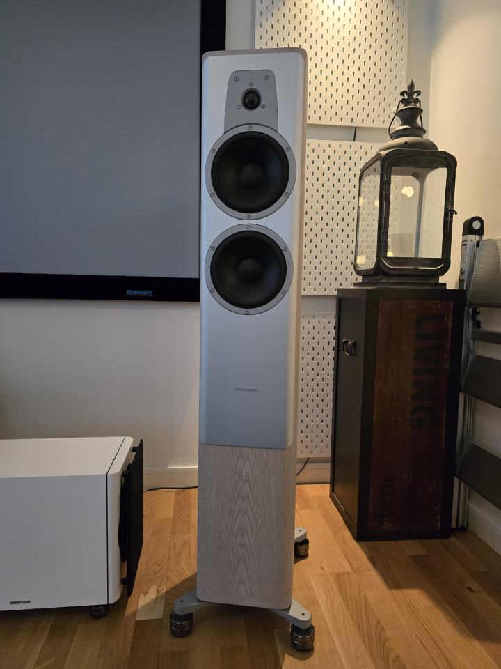 Dynaudio Contour 30 White Oak