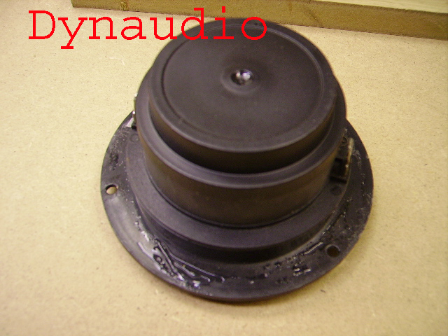 1st.   Dynaudio diskant     - Bild 2 av 2