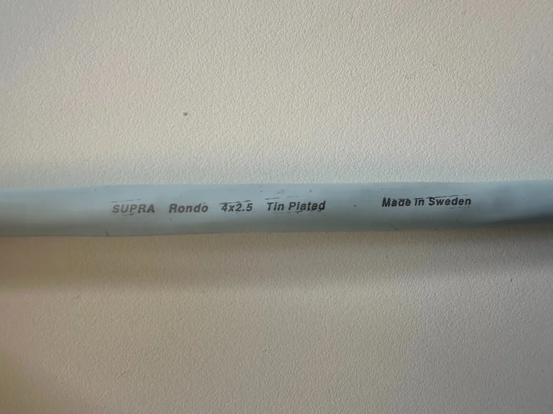 Supra Rondo 2x2,8m h&ouml;gtalarkabel - Bild 1 av 4