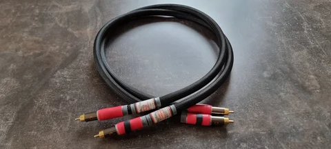 Purist Audio RCA.