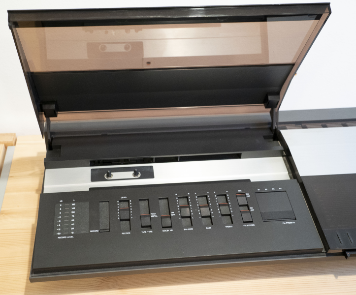 Bang & Olufsen Beocenter 2100 (1986-87) - Bild 3 av 6