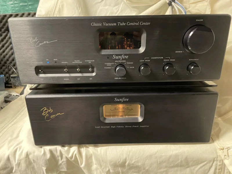 Bob Carvers Sunfire Signature stereo Amplifier and Pre-amplifier - Bild 2 av 4