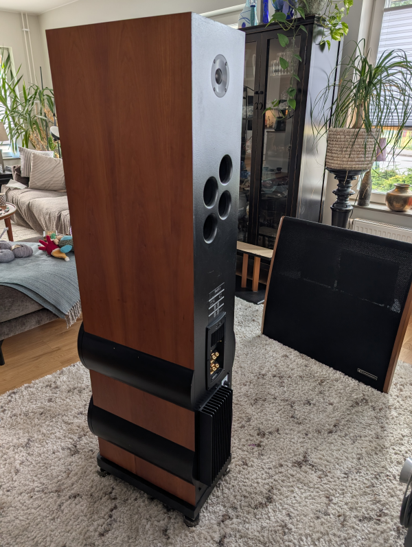 Säljes: Snell XA90ps Högtalare - Ett par Hifi-legender Säljes: Snell XA90ps Högtalare - Ett par Hifi-legender - Bild 4 av 5