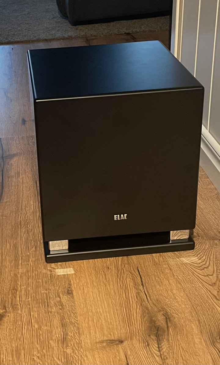 Elac sub 2030